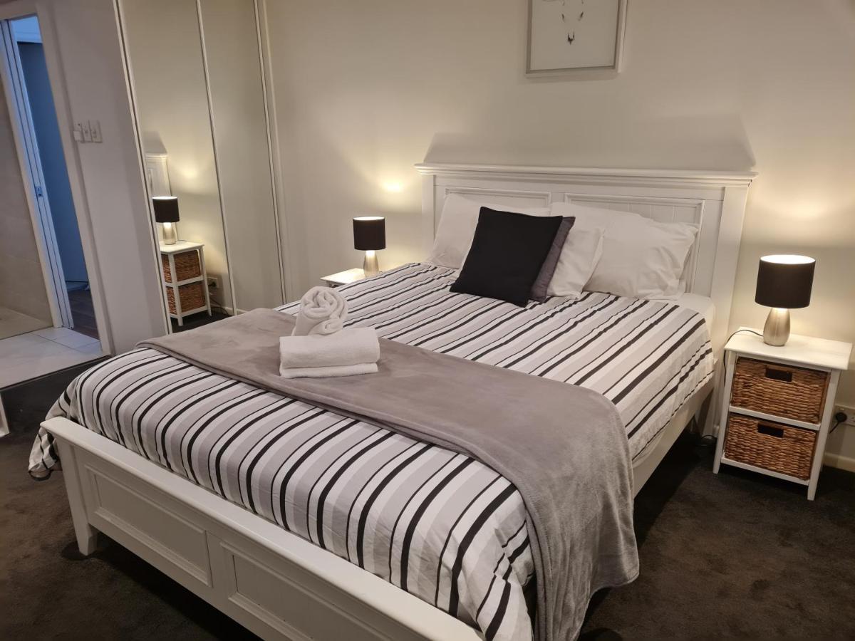 Wharf Lodge River View Apartment Maroochydore Dış mekan fotoğraf